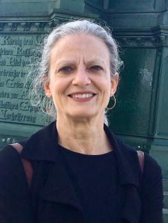 Headshot photo of Maria Fredericks